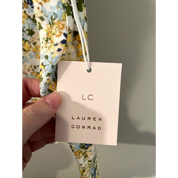 NWT LC Lauren Conrad Ruffle Neckline Blouse - Size L - Picture 5 of 6